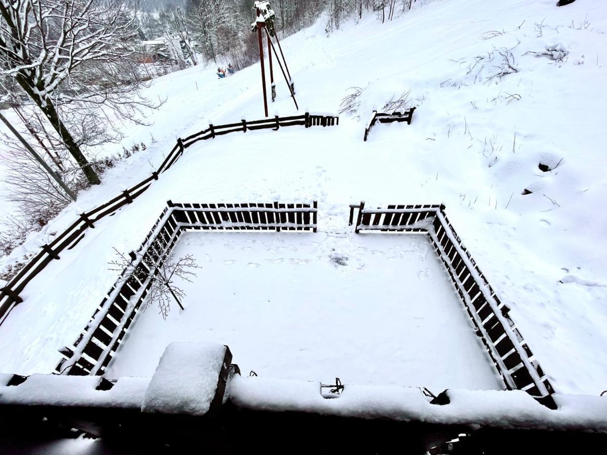 Domek Na Cuplu - Opcjonalnie Balia Jacuzzi Szczyrk Kültér fotó