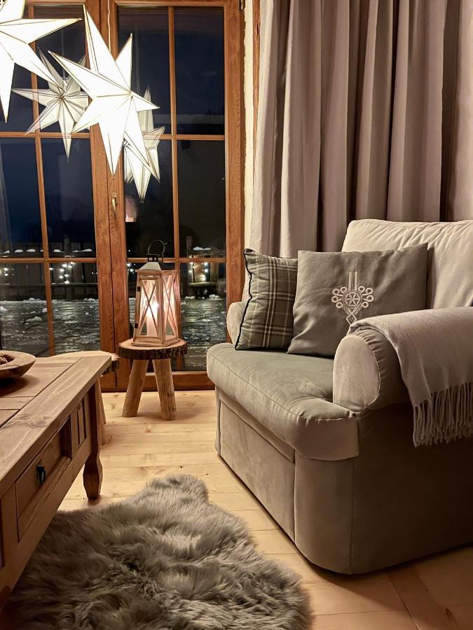 Domek Na Cuplu - Opcjonalnie Balia Jacuzzi Szczyrk Kültér fotó